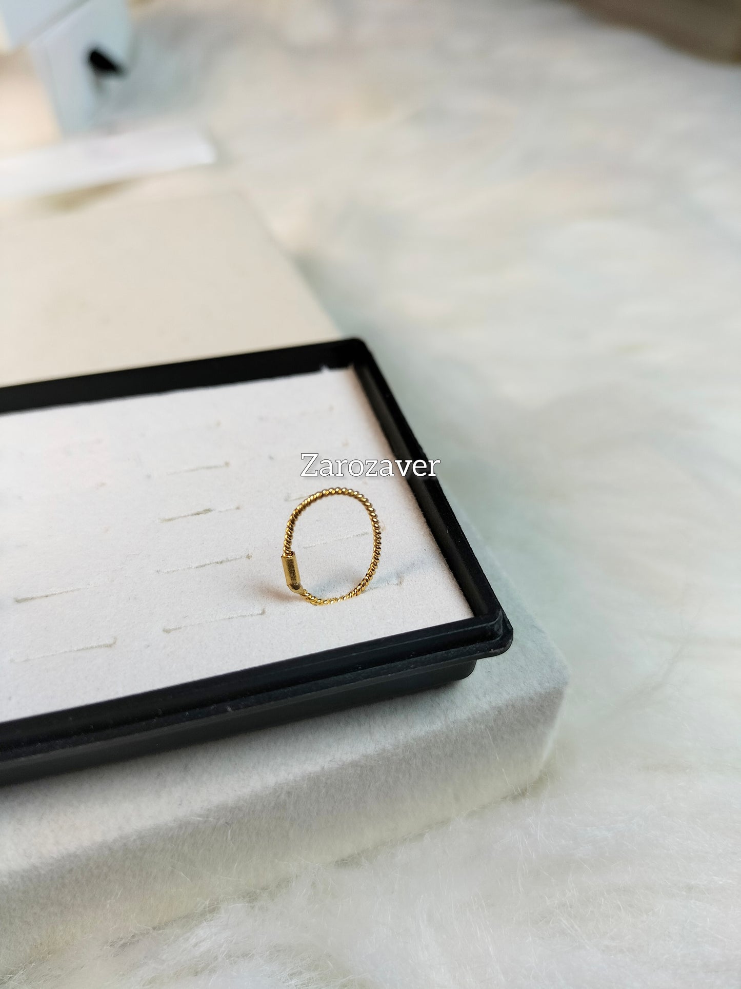 Nose Pin 04