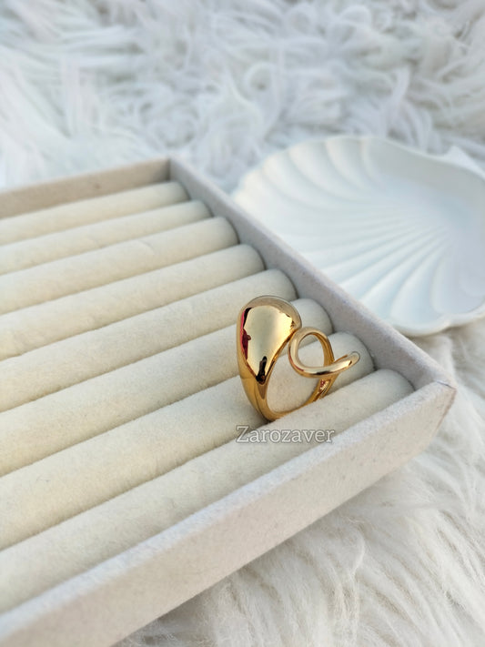 Hadlee Ring