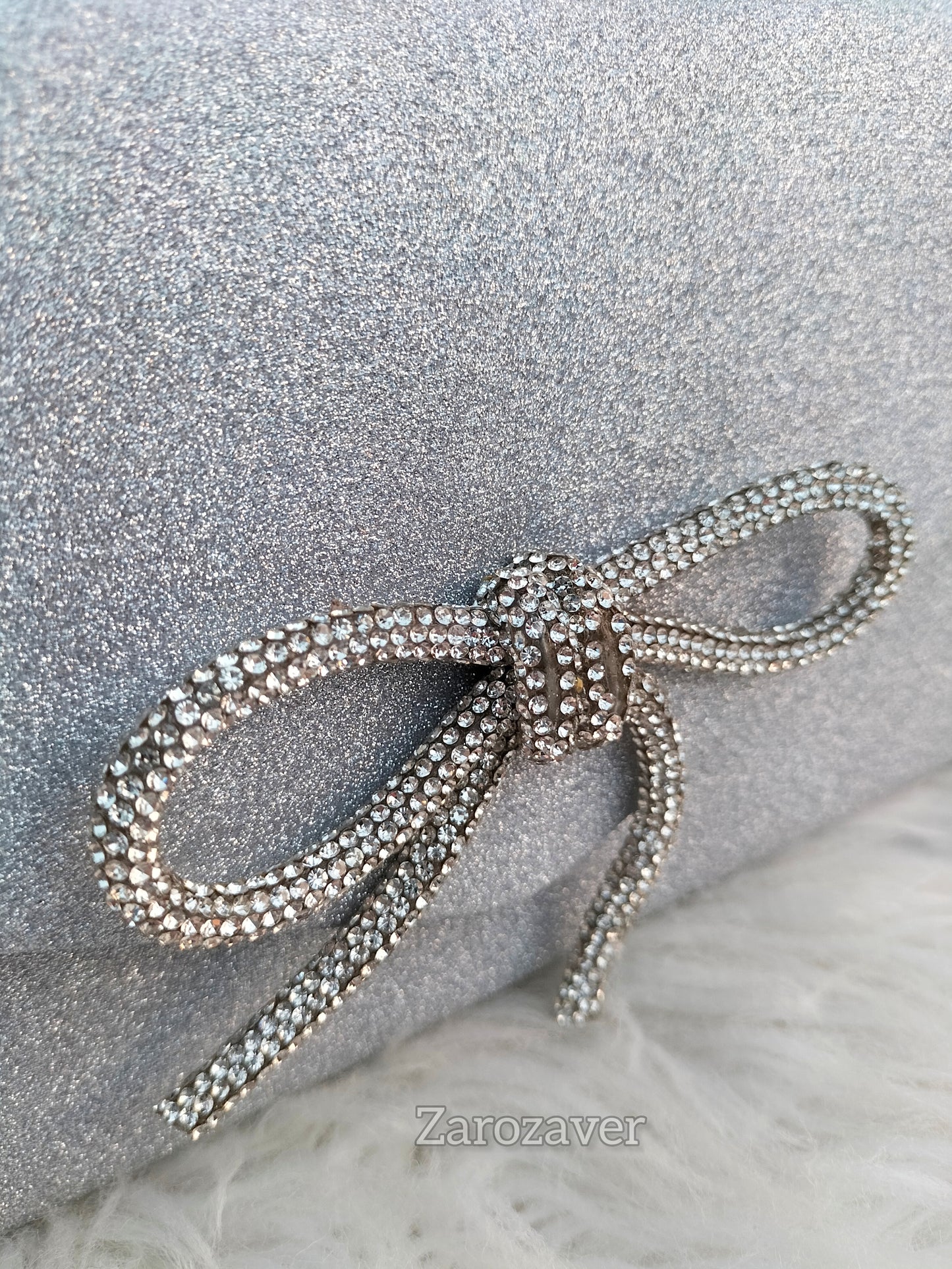 Bowknot Clutch