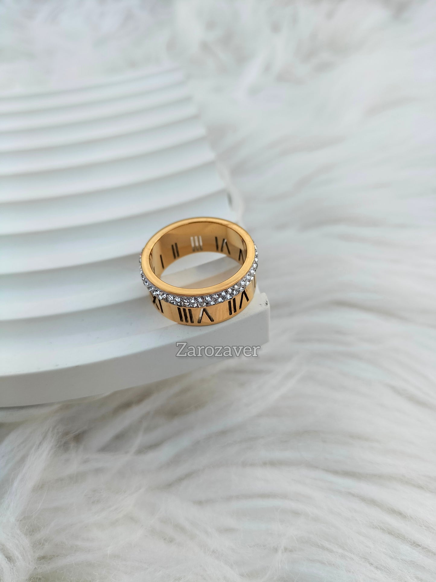 Roman Ring