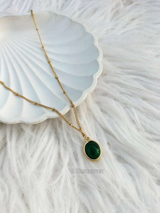 Luna Necklace (Emerald)