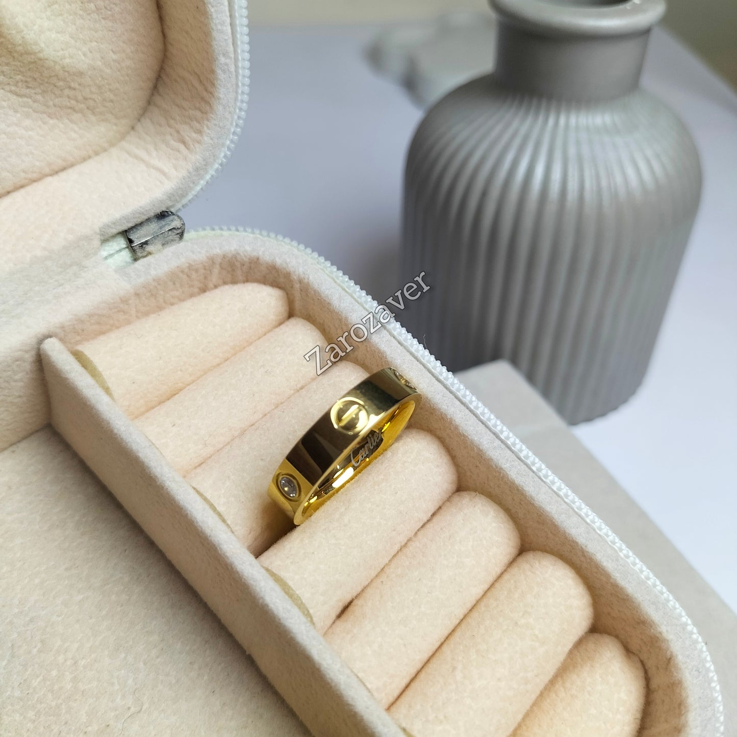 Love Ring Gold