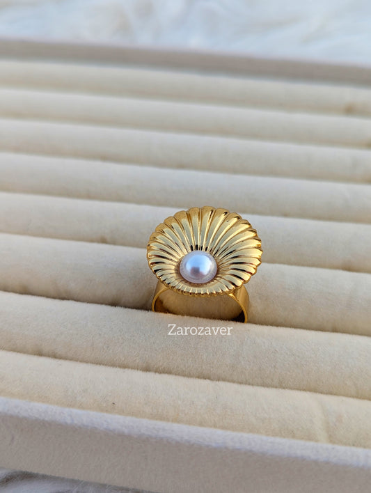 Pearl Shell Ring
