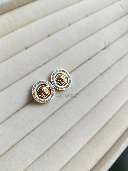 Leo Studs