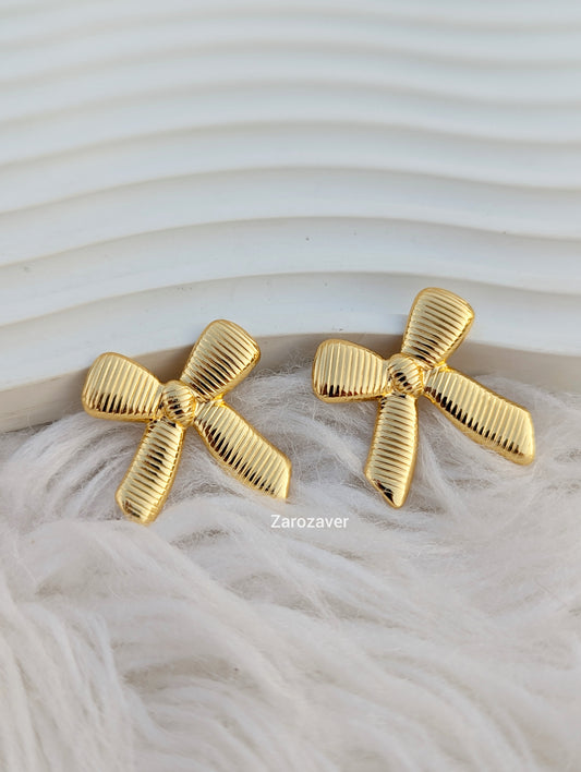 Chunky Bow Studs
