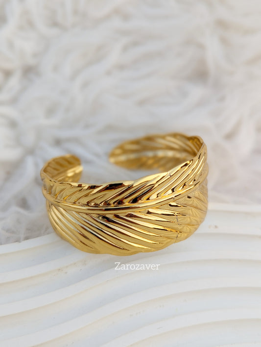 Leaf Chunky Bangle