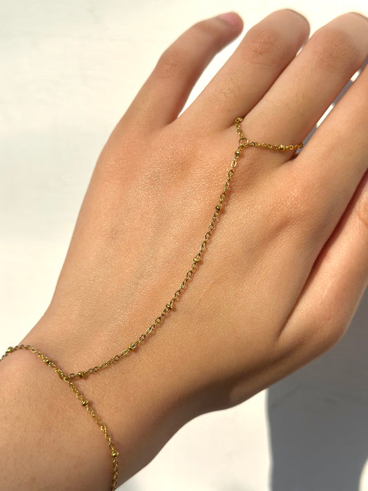 Lucia Hand Chain